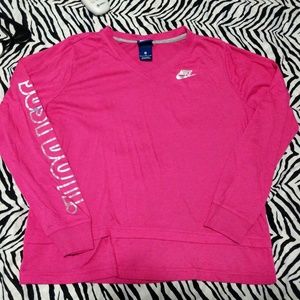 Nike top